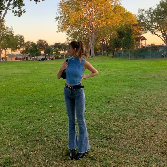 Hi I’m Your Posher: Halana💜 - Picture 3 of 3